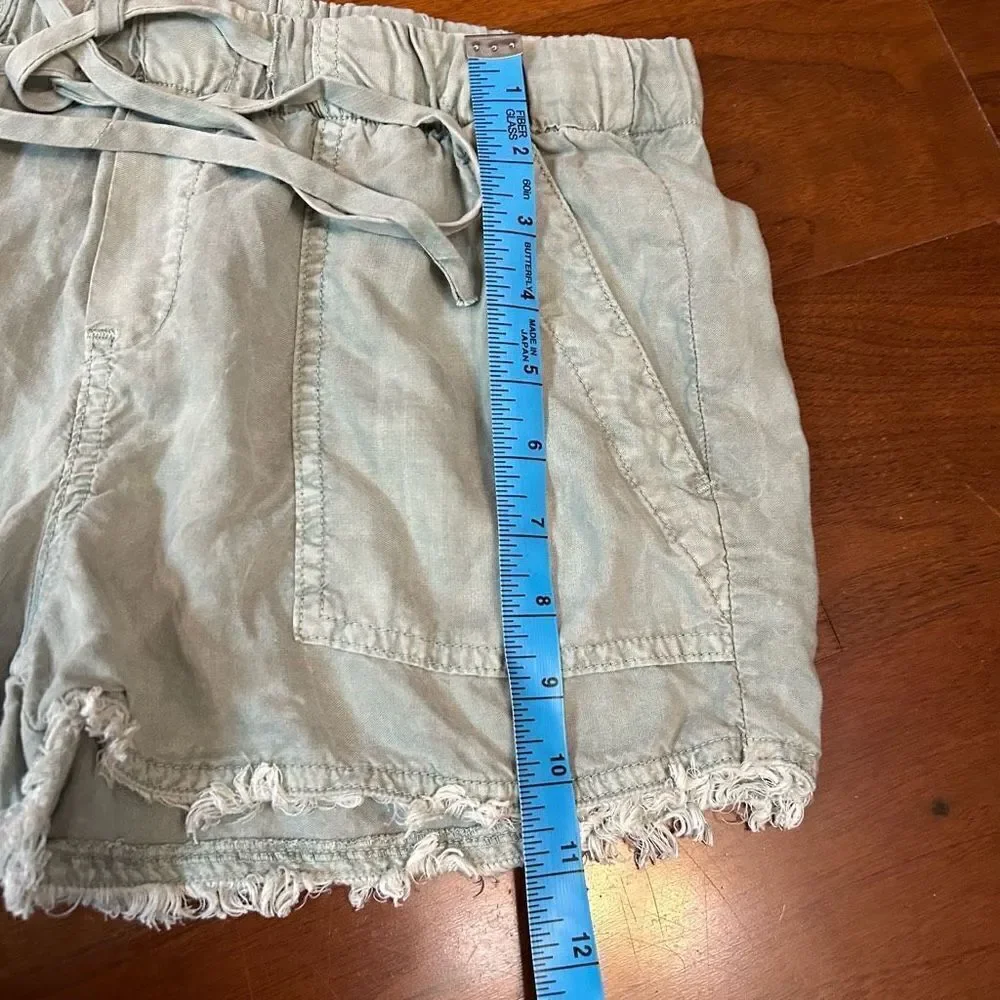 Bella Dahl Anthropologie drawstring XS sage green shorts‎